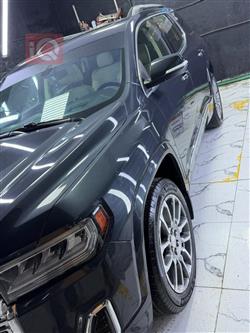 جي ام سي اكاديا